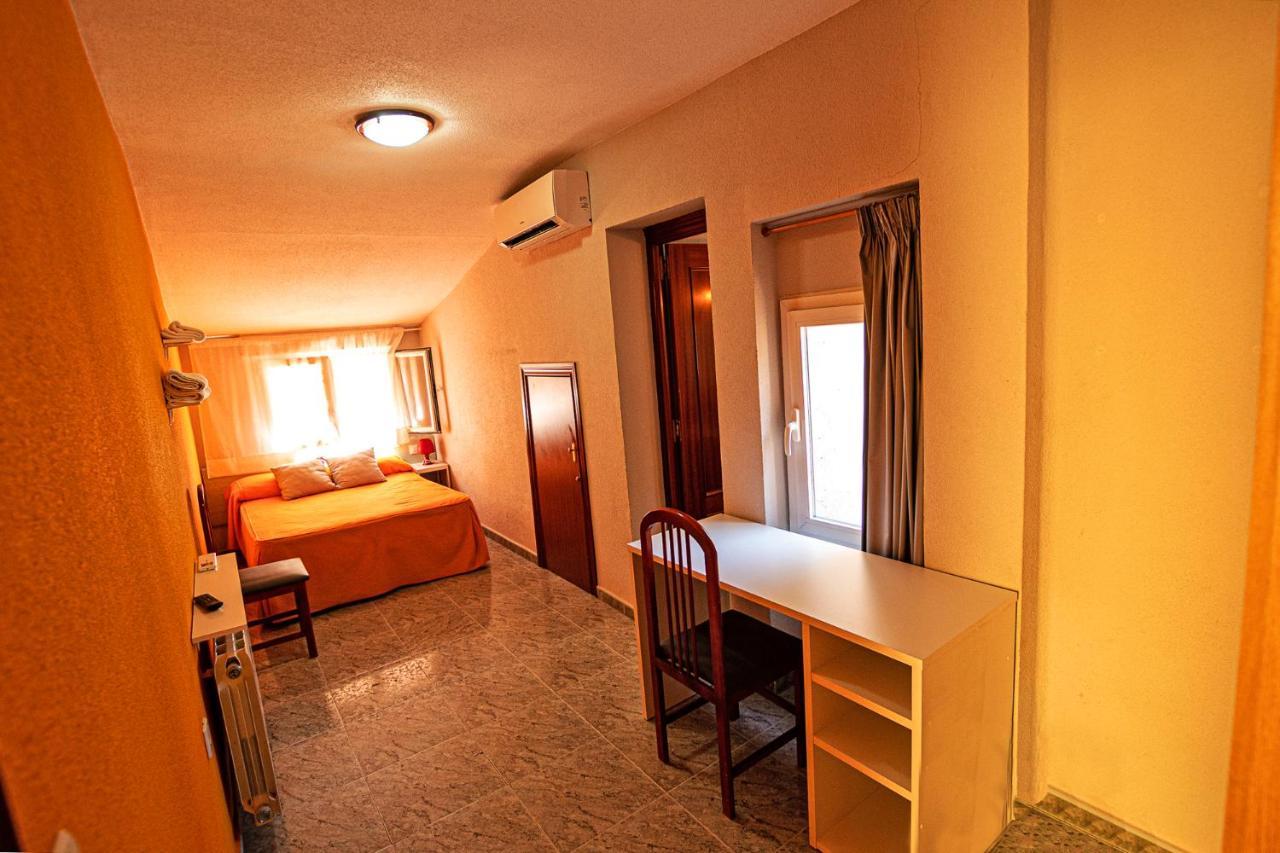 Residencia Salamanca Universitaria Hotel Exterior photo